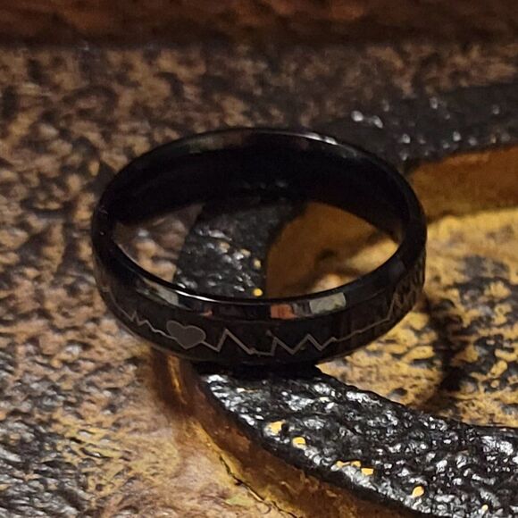 Men's Black Heartbeat Wedding Ring Band  - Heartbeat Wedding Ring For Him - Picture 5 of 7